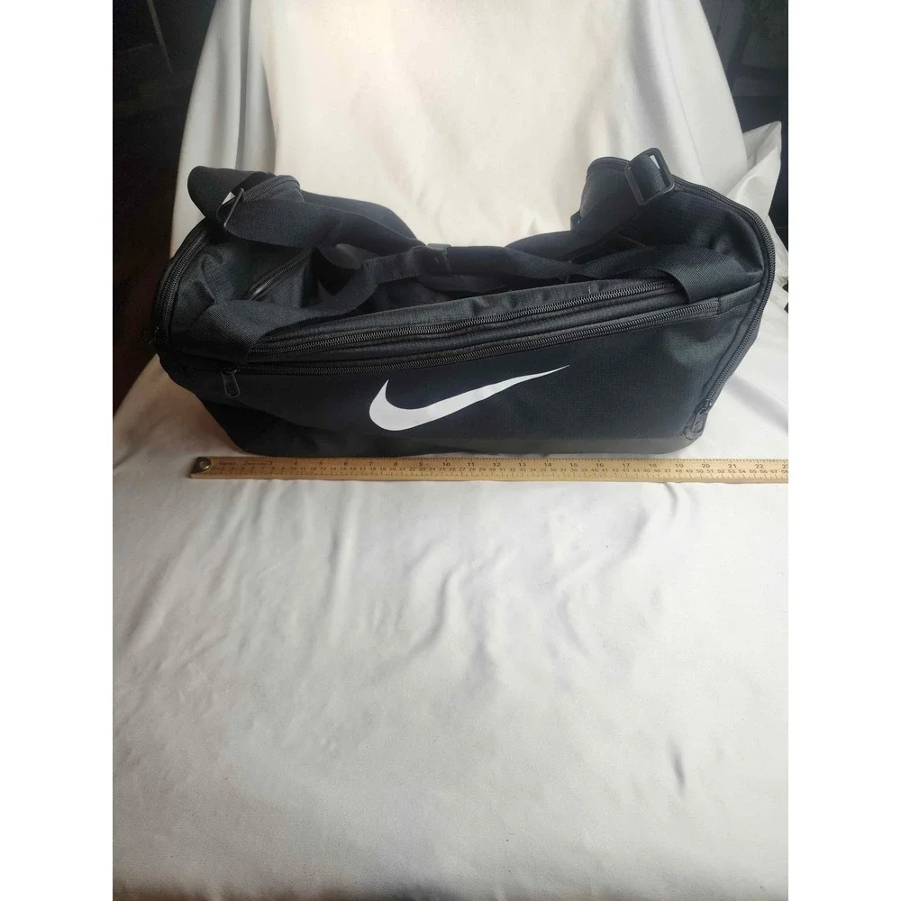 Nike Brasilia Training Duffel Bag Black White Gym Travel Sport